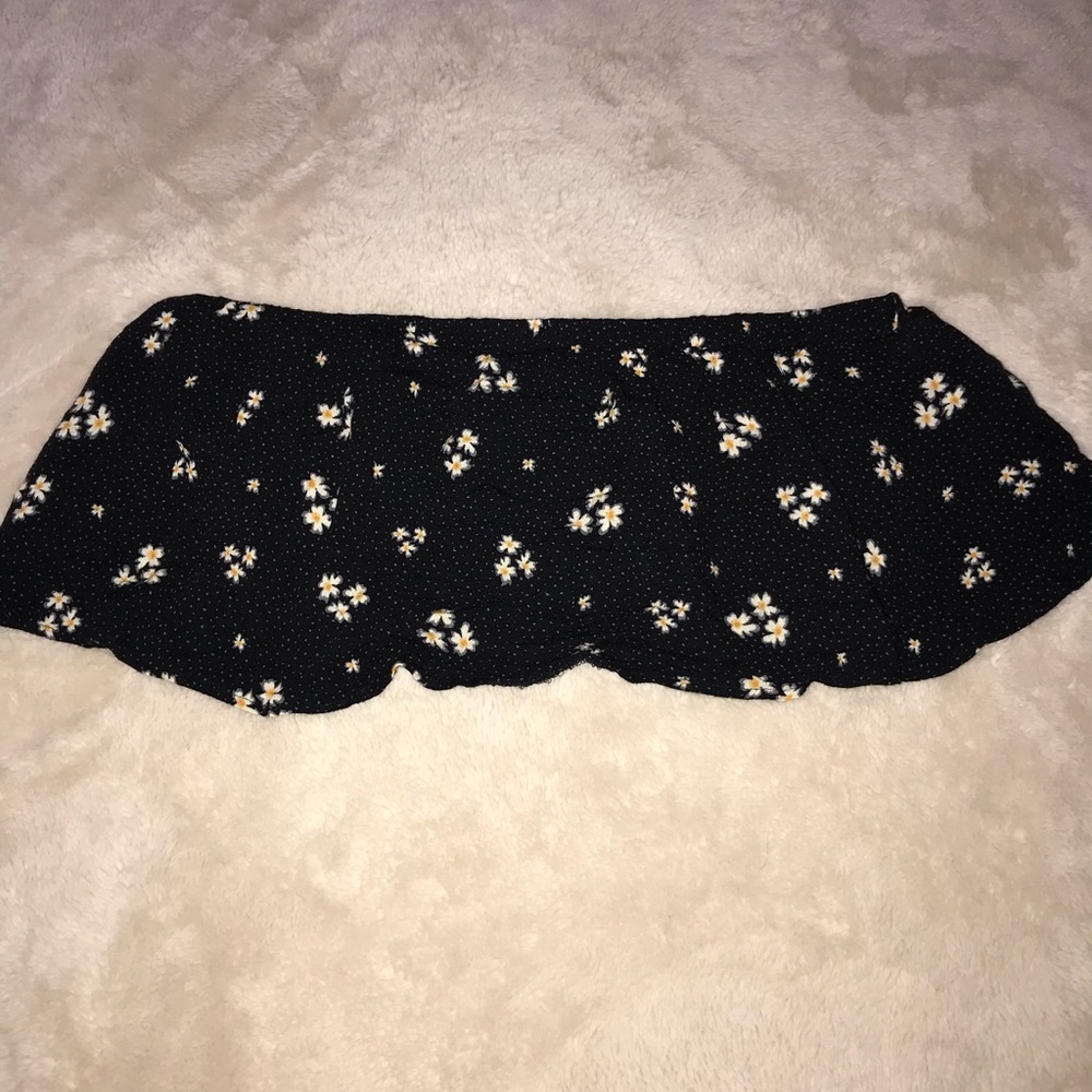 American Eagle Crop Top